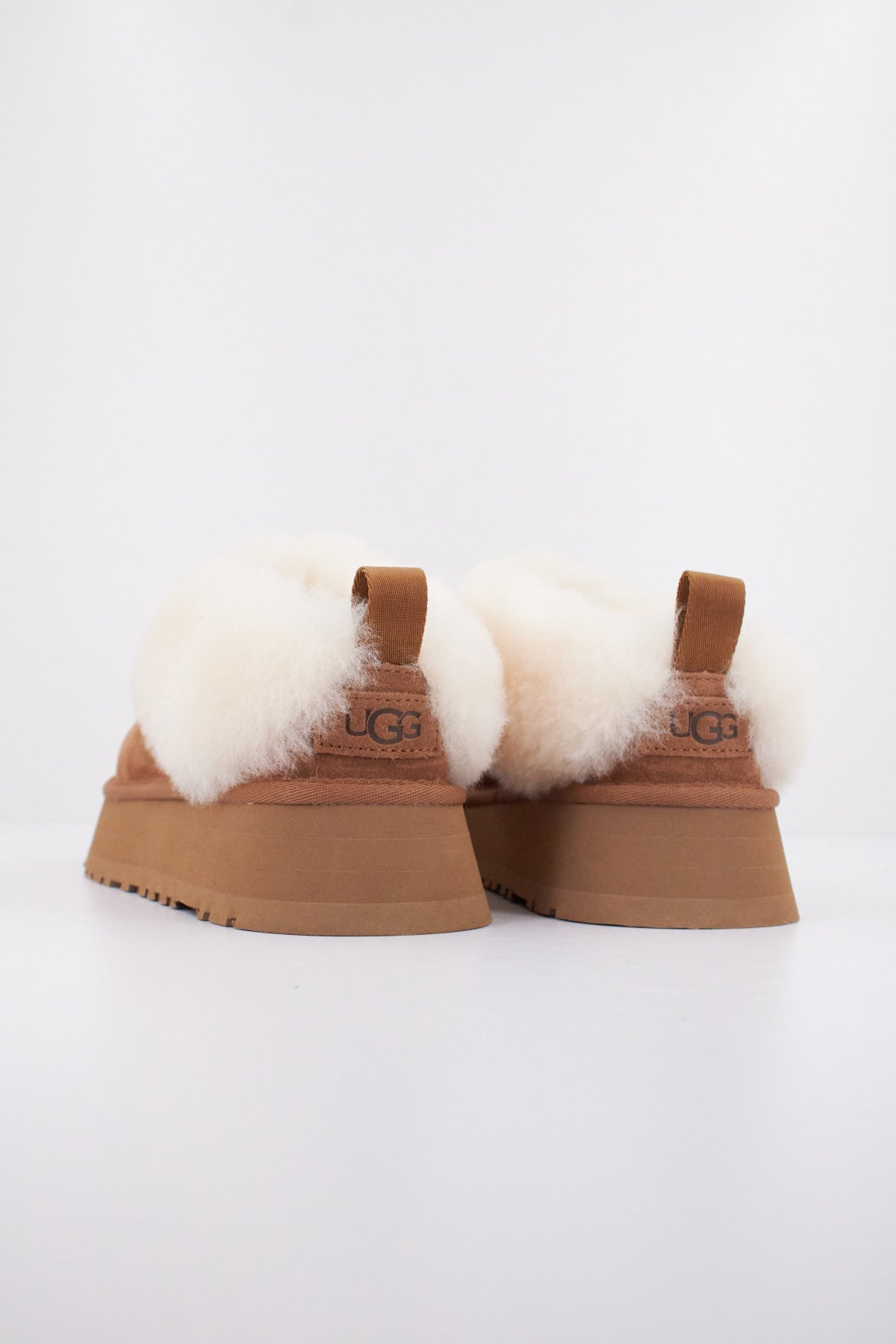 UGG W TAZZELLE en color MARRON CLARO (4)