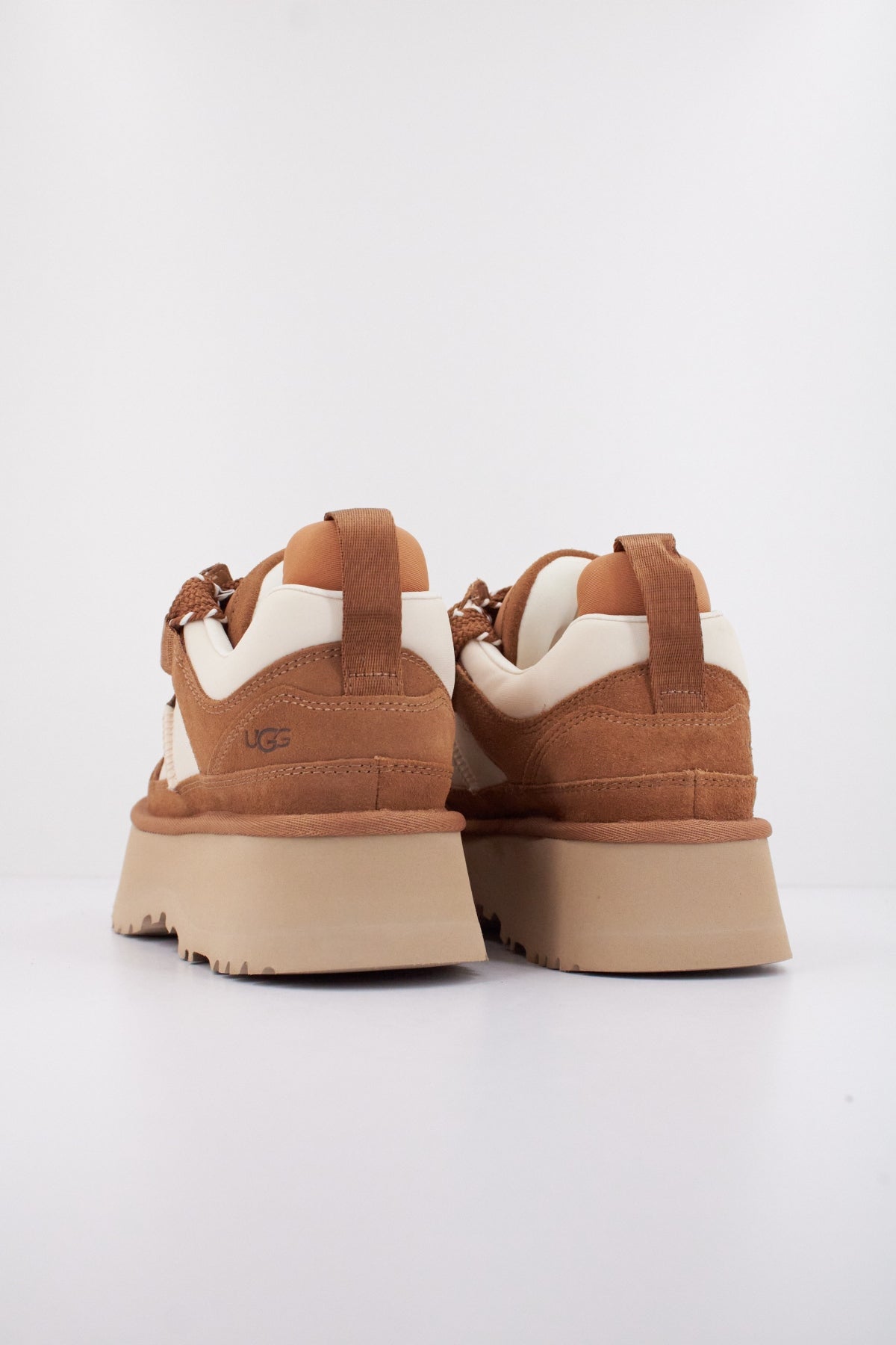 UGG W ASTROMEL en color MARRON (4)