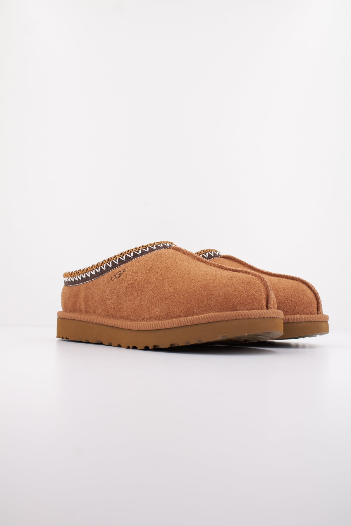 UGG U W TASMAN II en color MARRON (3)