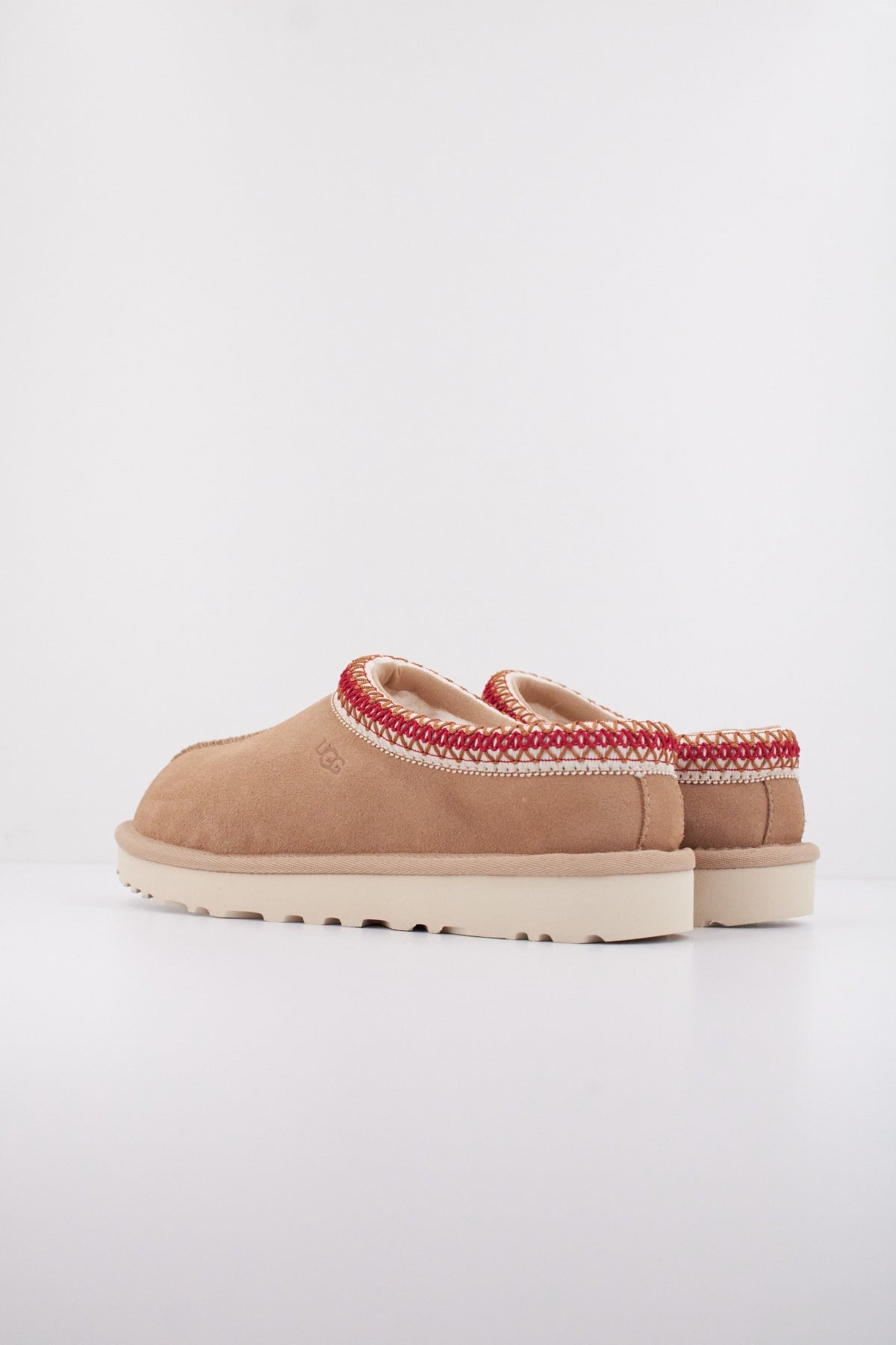 UGG U W TASMAN II en color MARRON CLARO (5)