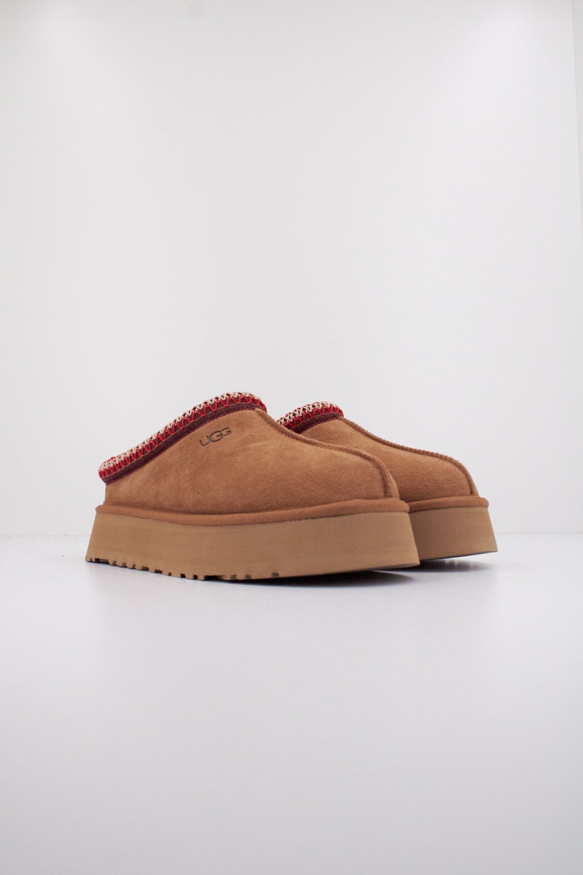UGG W TAZZ II en color MARRON  (2)
