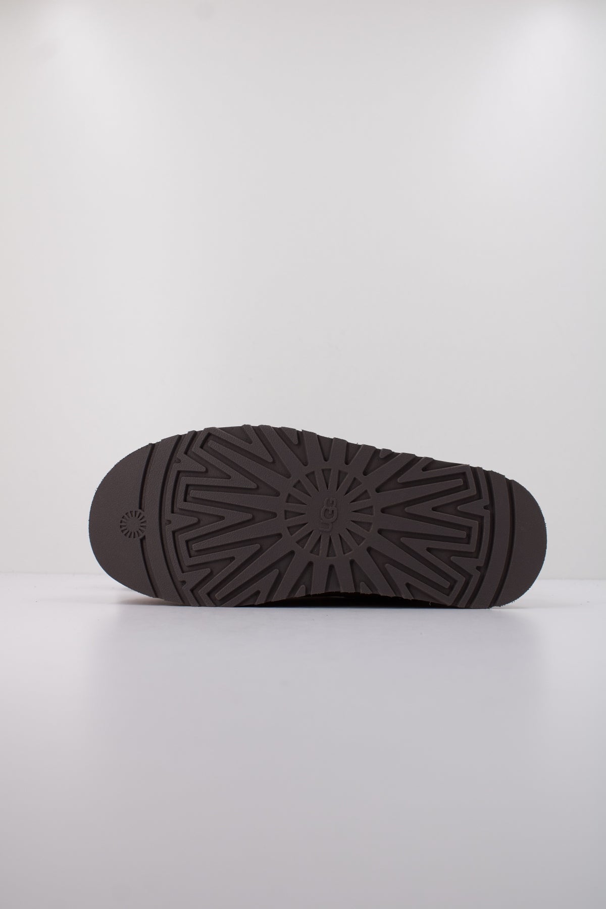 UGG TAZZ II en color MARRON (5)