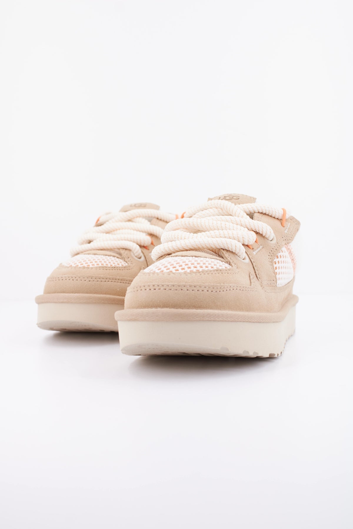 UGG W LO LOWMEL MESH en color BEIS (2)