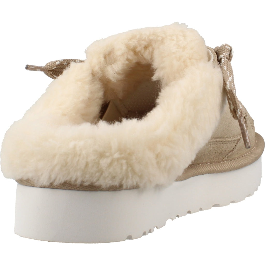 UGG U W LOWMEL MULE en color BEIS (3)