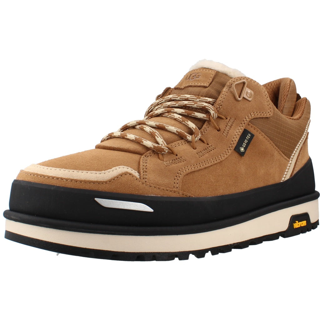 UGG U en color MARRON (1)