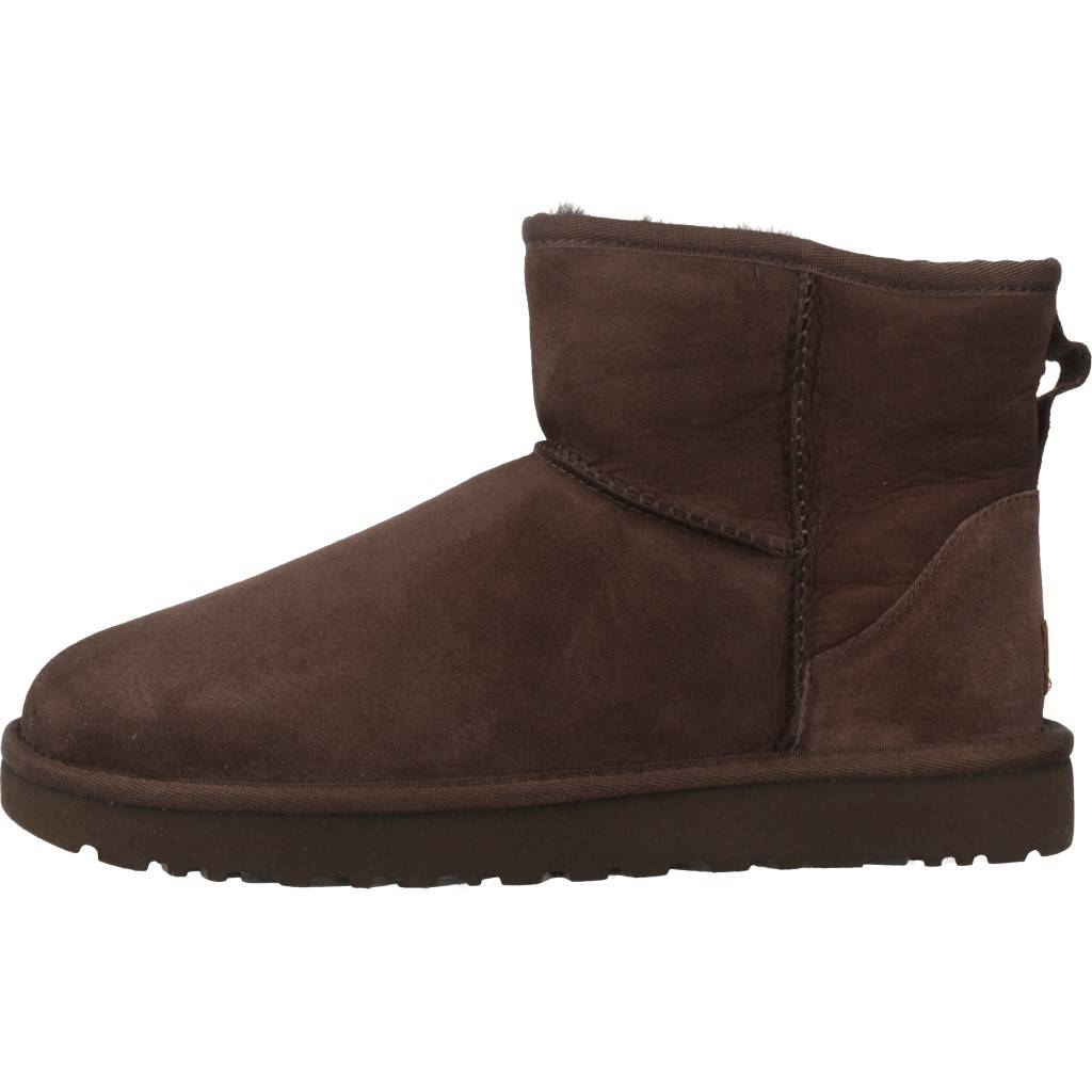 UGG W CLASSIC MINI II en color MARRON (2)