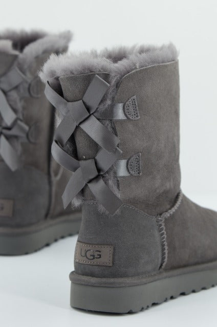 UGG UGG BAILEY BOW en color GRIS (3)