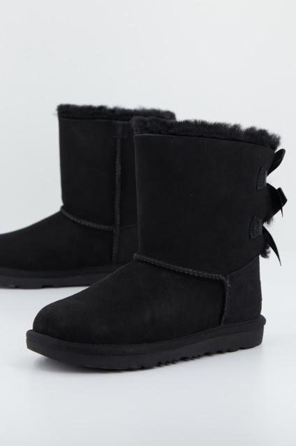 UGG BAILEY BOW II en color NEGRO (1)