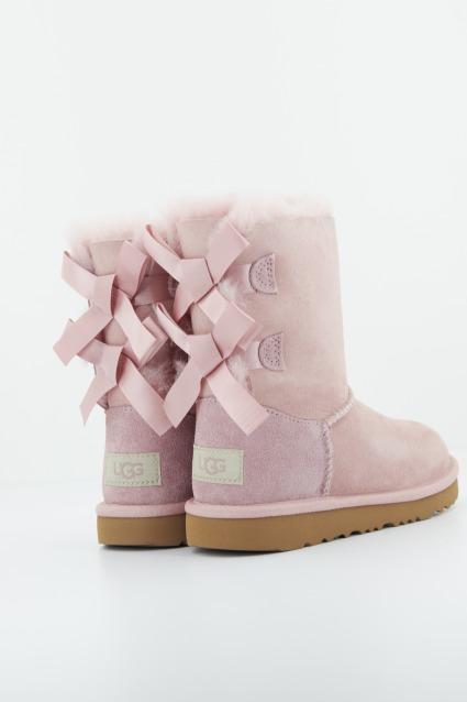 UGG BAILEY BOW II en color ROSA (3)