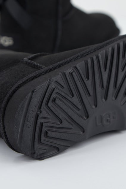 UGG MINI BAILEY BOW II en color NEGRO (4)