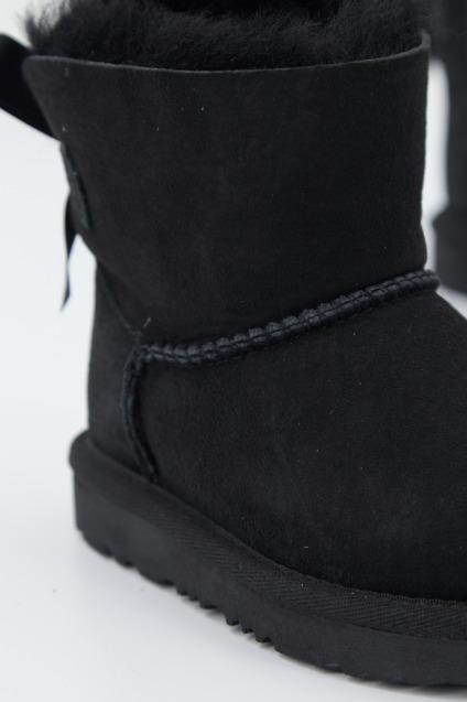 UGG MINI BAILEY BOW II en color NEGRO (2)