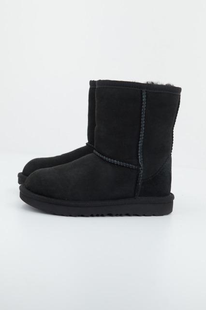 UGG CLASSIC II en color NEGRO (1)