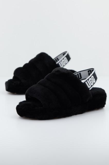 UGG FLUFF YEAH SLIDE en color NEGRO (1)