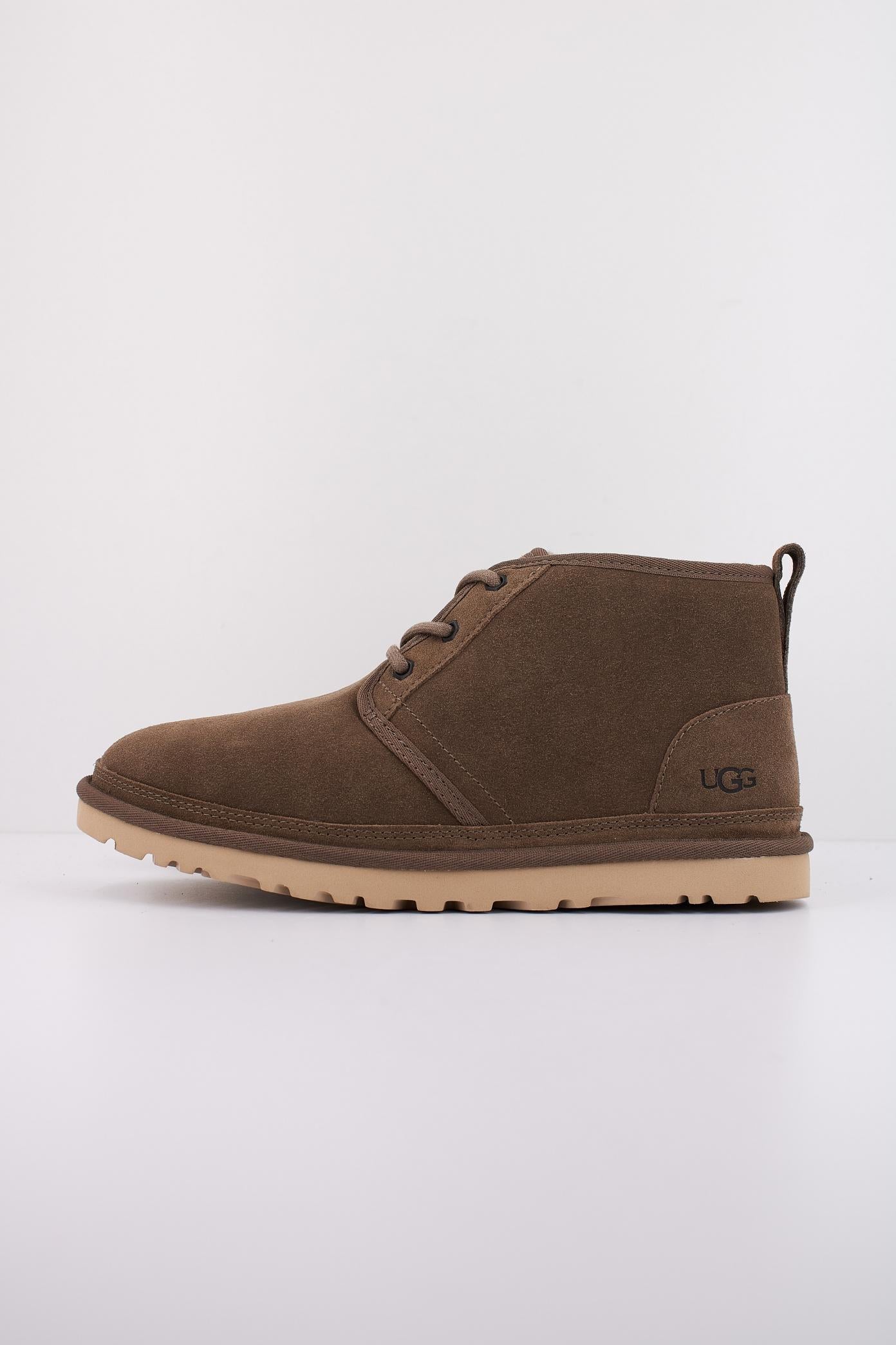 UGG NEUMEL en color MARRON (1)