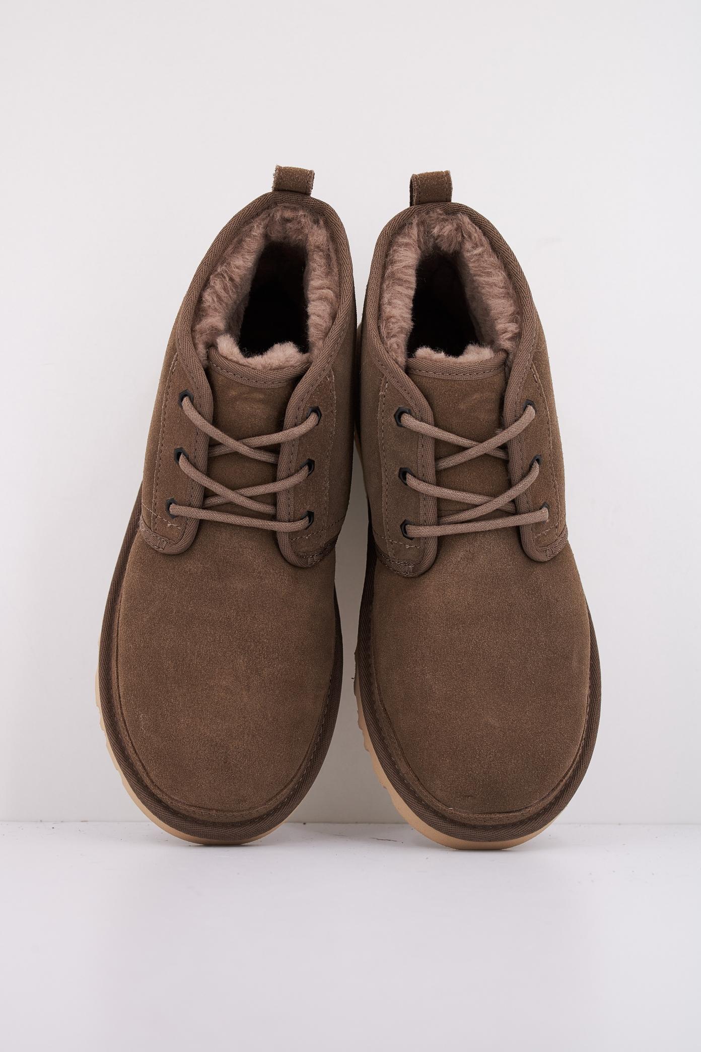 UGG NEUMEL en color MARRON (3)