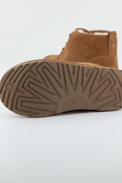 UGG K NEUMEL II en color MARRON (4)