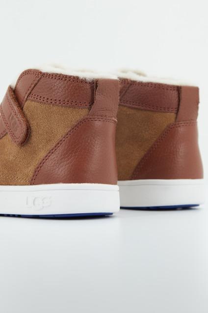 UGG T RENNON II en color MARRON (3)