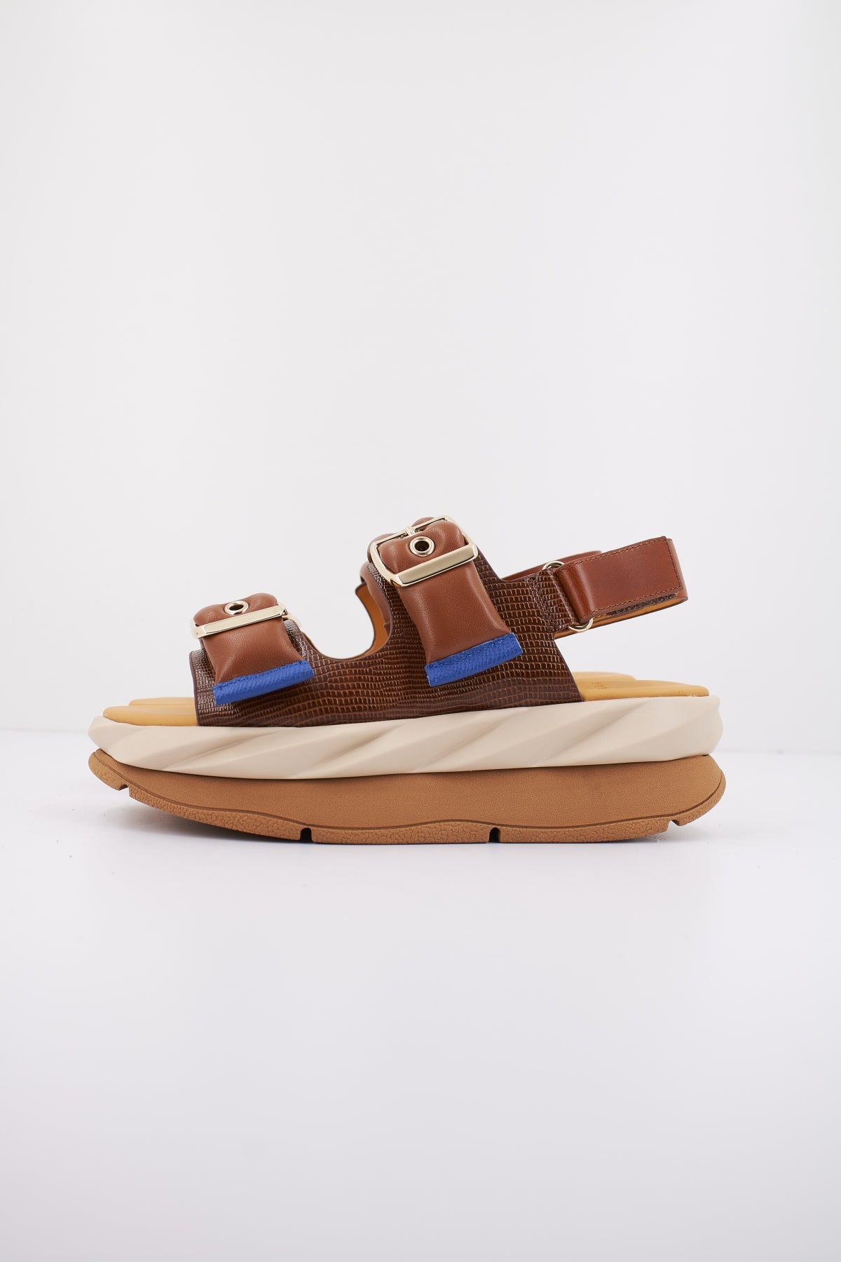 CCCCEES MELLOW VITA en color MARRON (1)