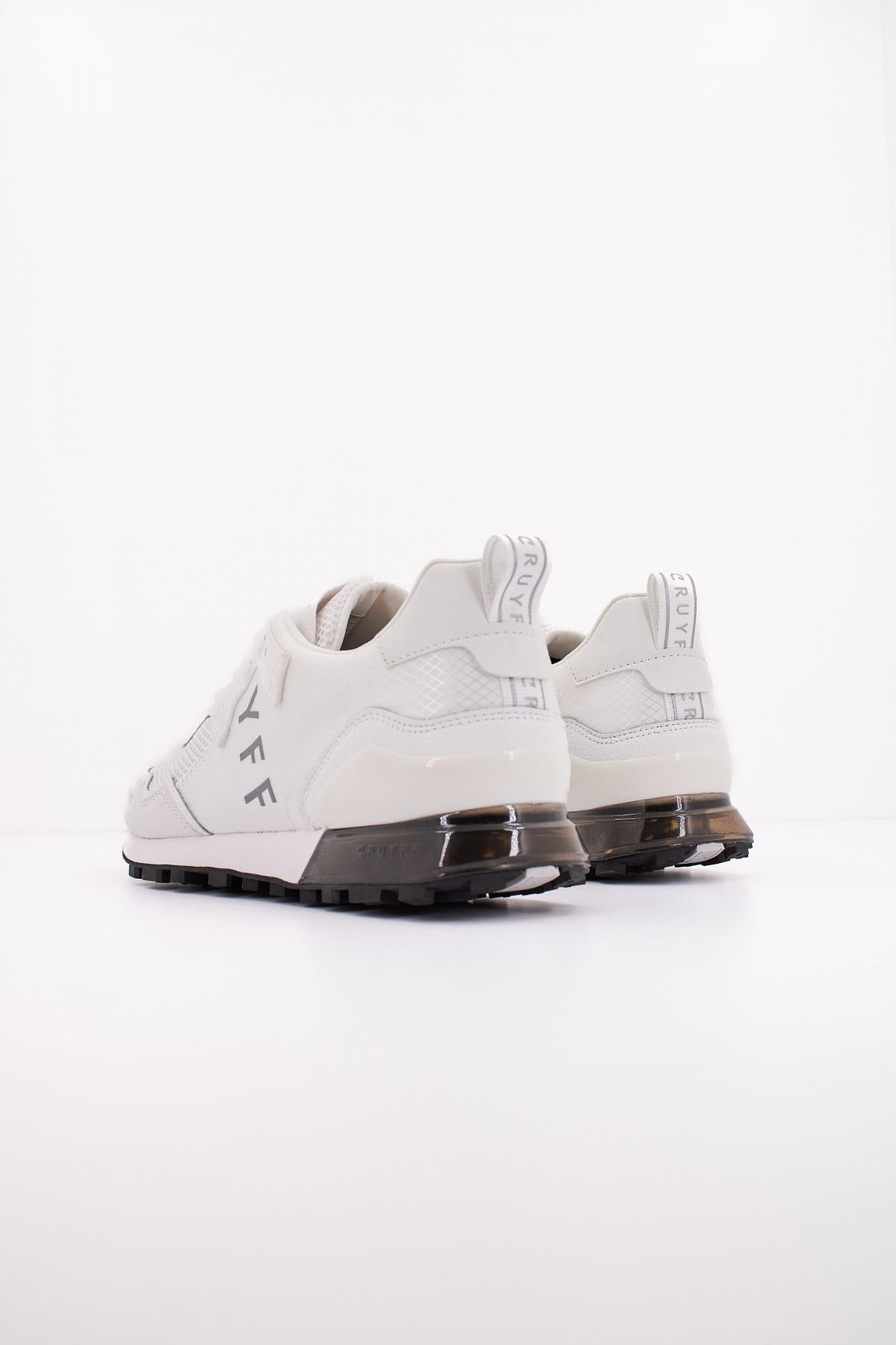 CRUYFF SUPERBIA en color BLANCO (4)