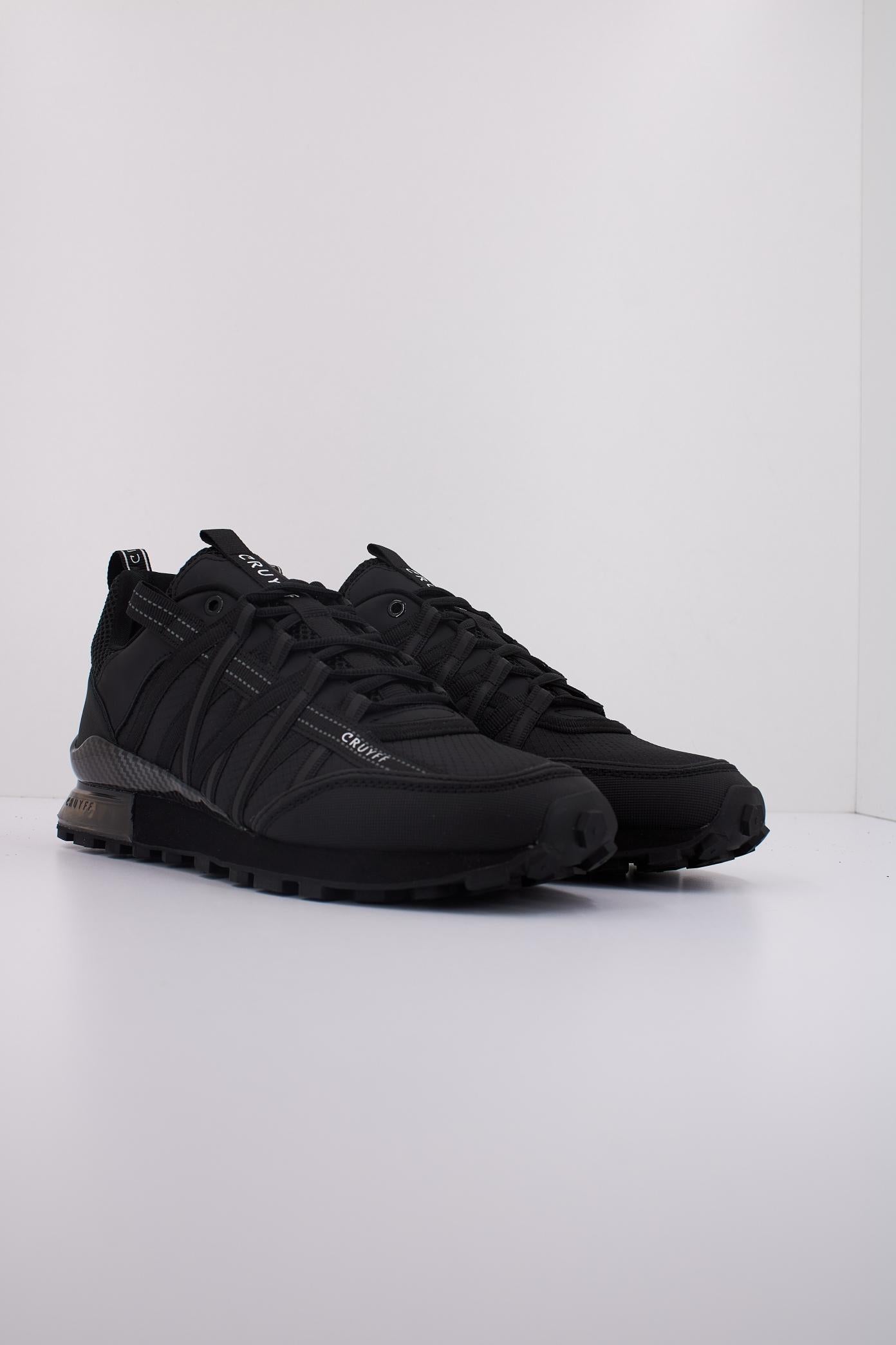CRUYFF FEARIA en color NEGRO (2)