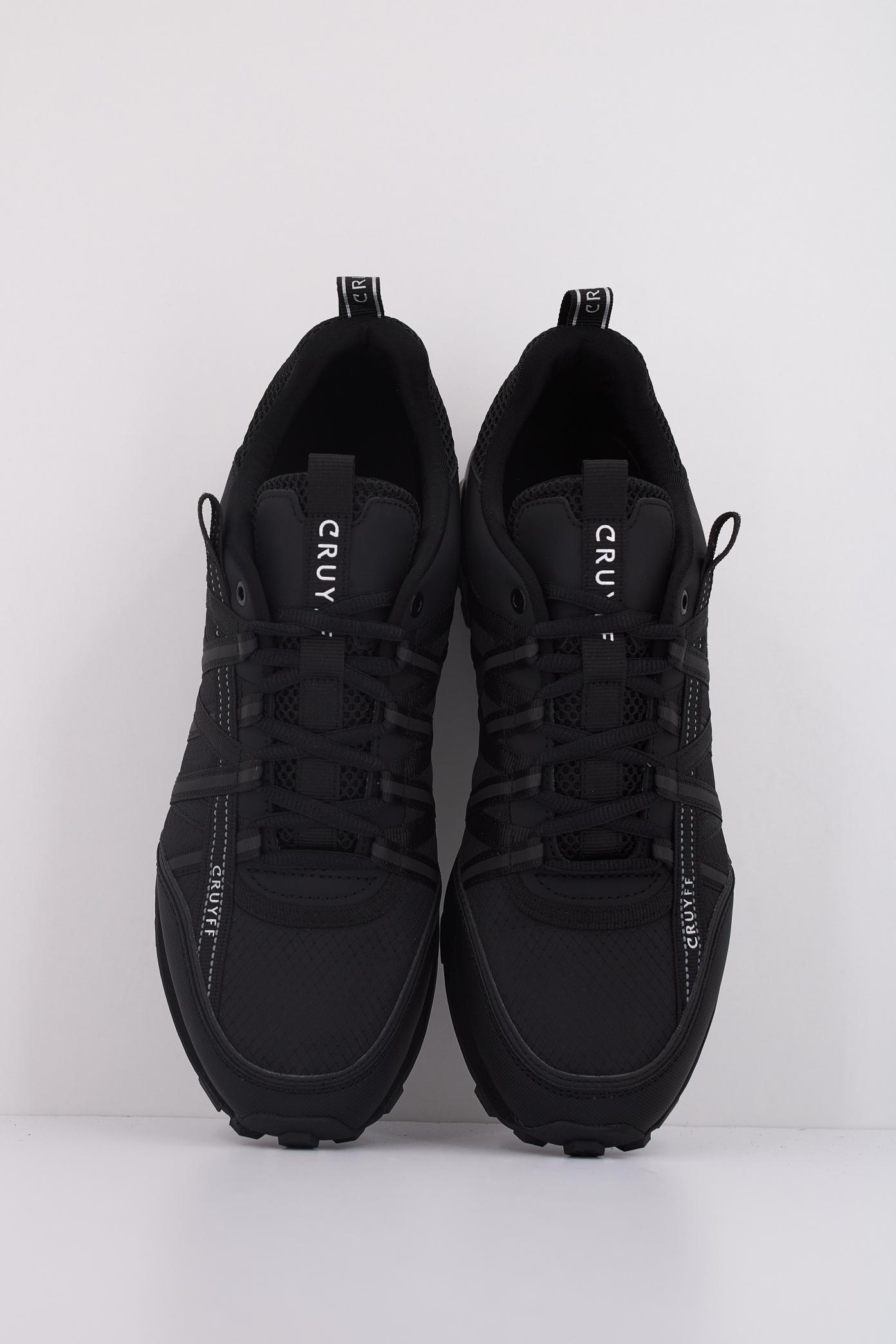 CRUYFF FEARIA en color NEGRO (3)