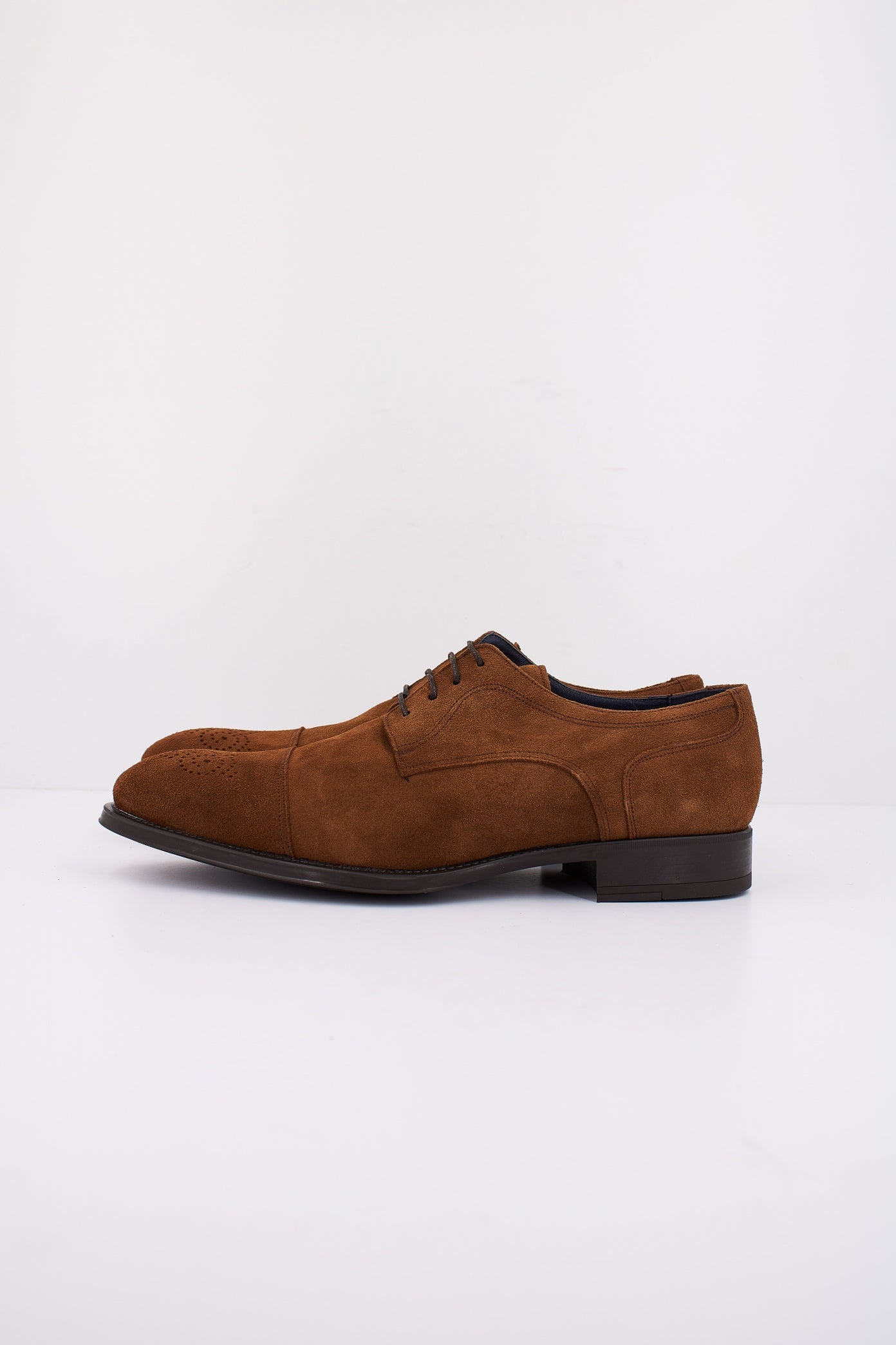 EMIREY E en color MARRON (1)