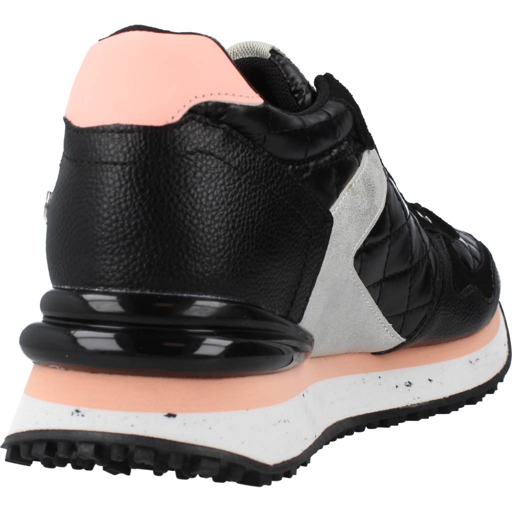 GIOSEPPO STOCKEM en color NEGRO  (3)