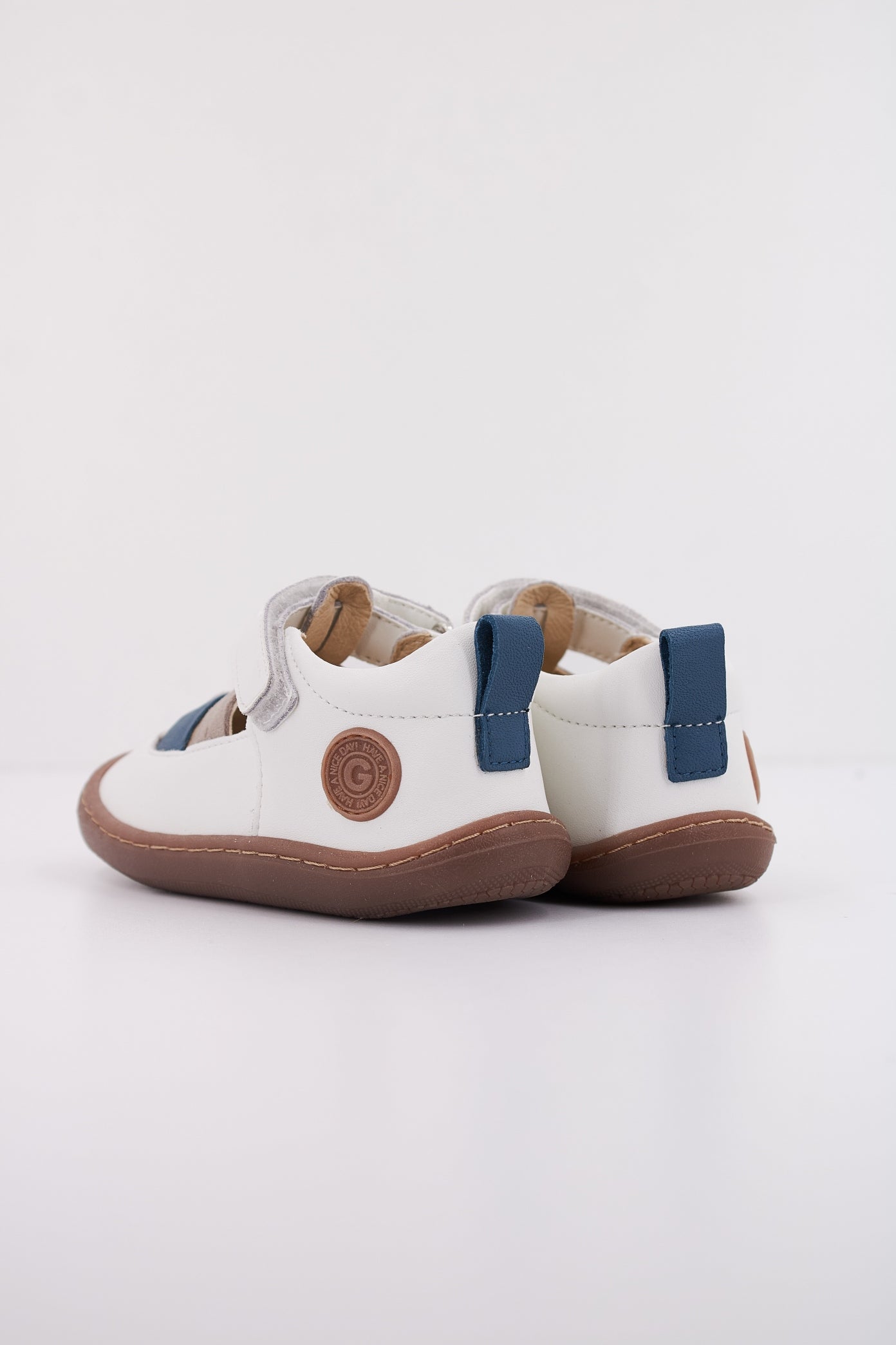 GIOSEPPO RANGELEY en color BLANCO  (4)