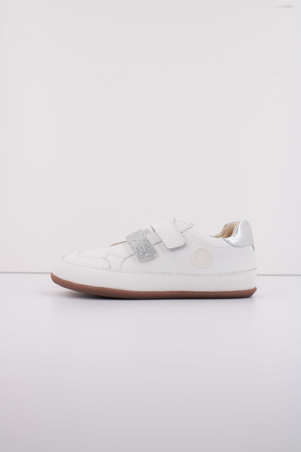 GIOSEPPO SAUK en color BLANCO  (1)