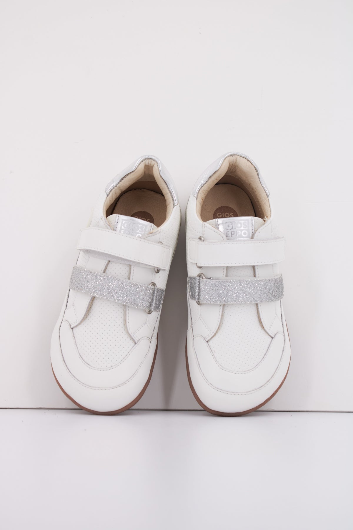GIOSEPPO SAUK en color BLANCO  (3)