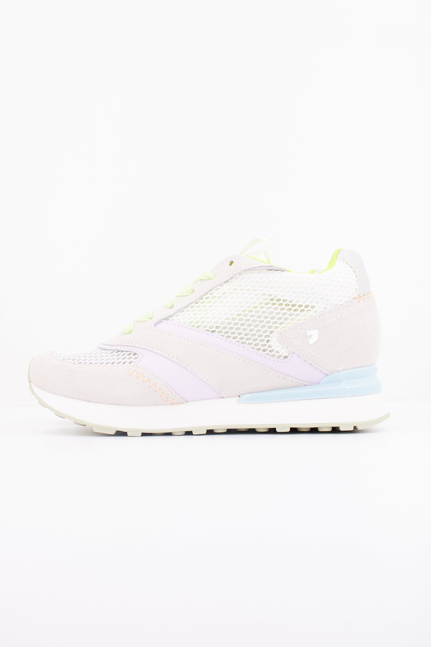 GIOSEPPO  LARRABEE en color BLANCO  (1)