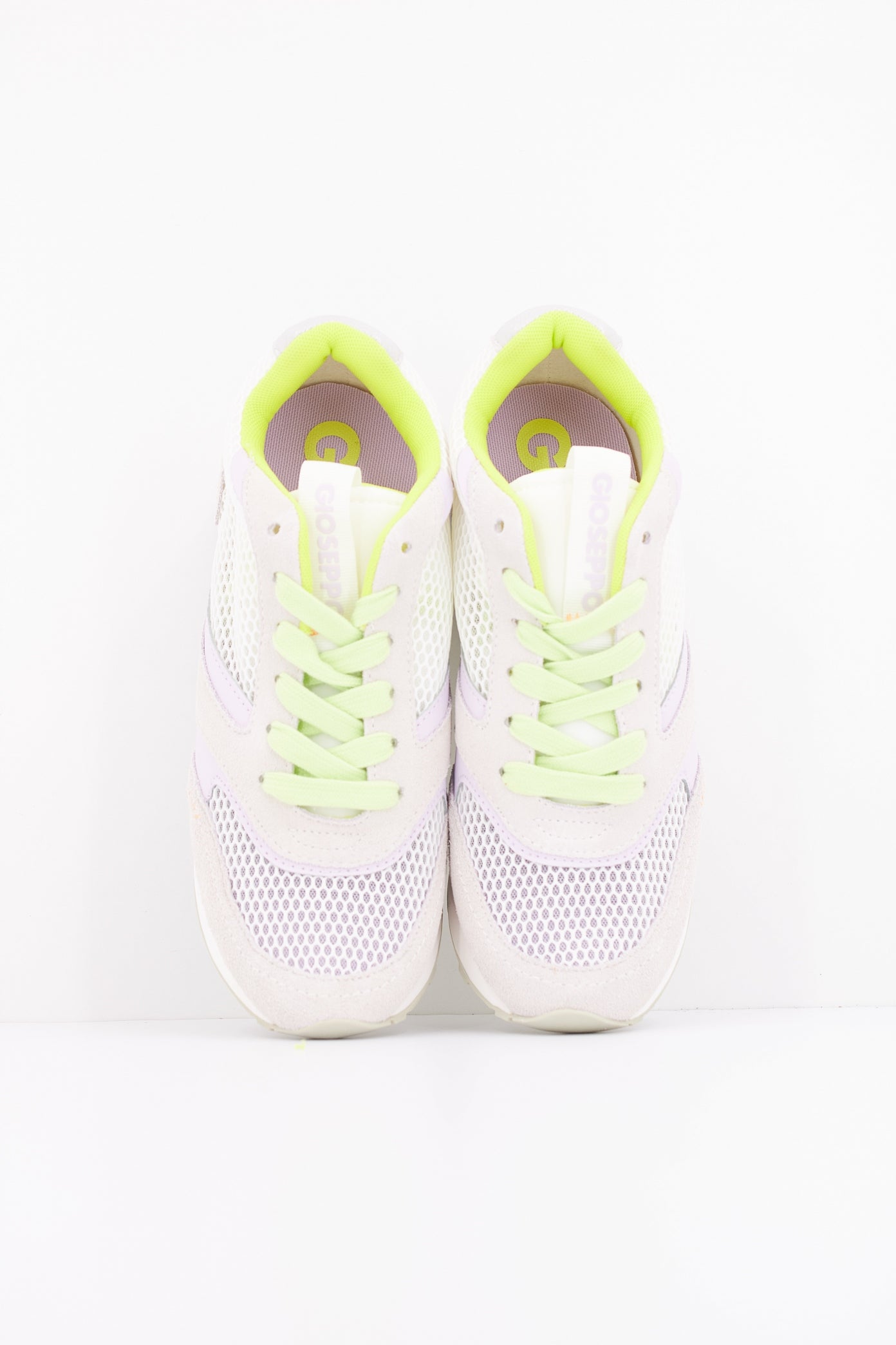 GIOSEPPO  LARRABEE en color BLANCO  (3)