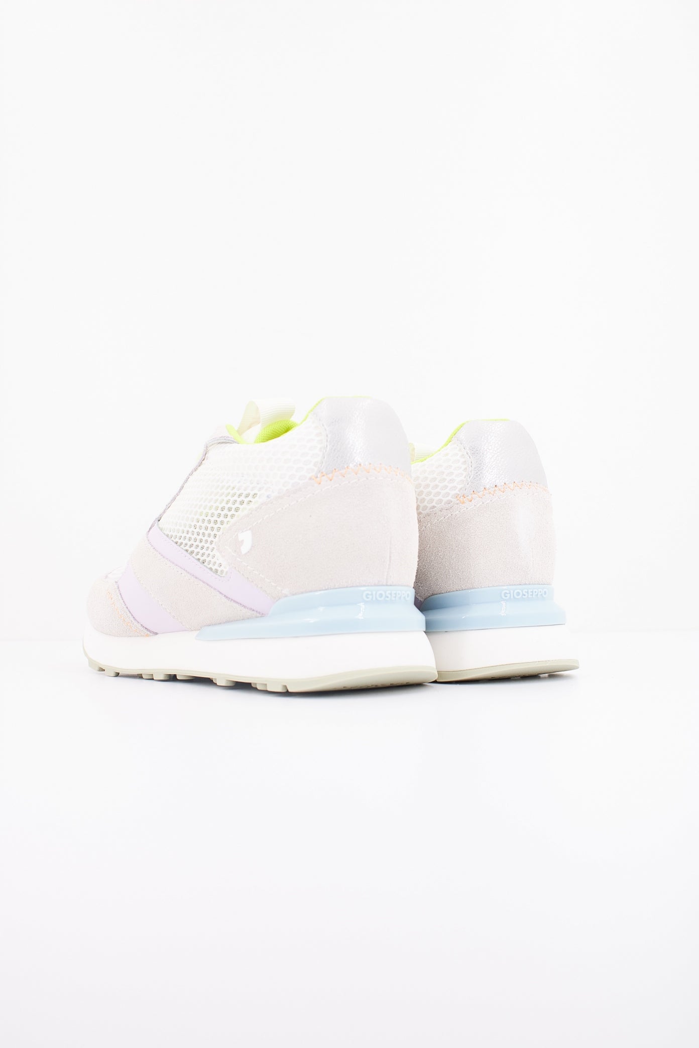GIOSEPPO  LARRABEE en color BLANCO  (4)