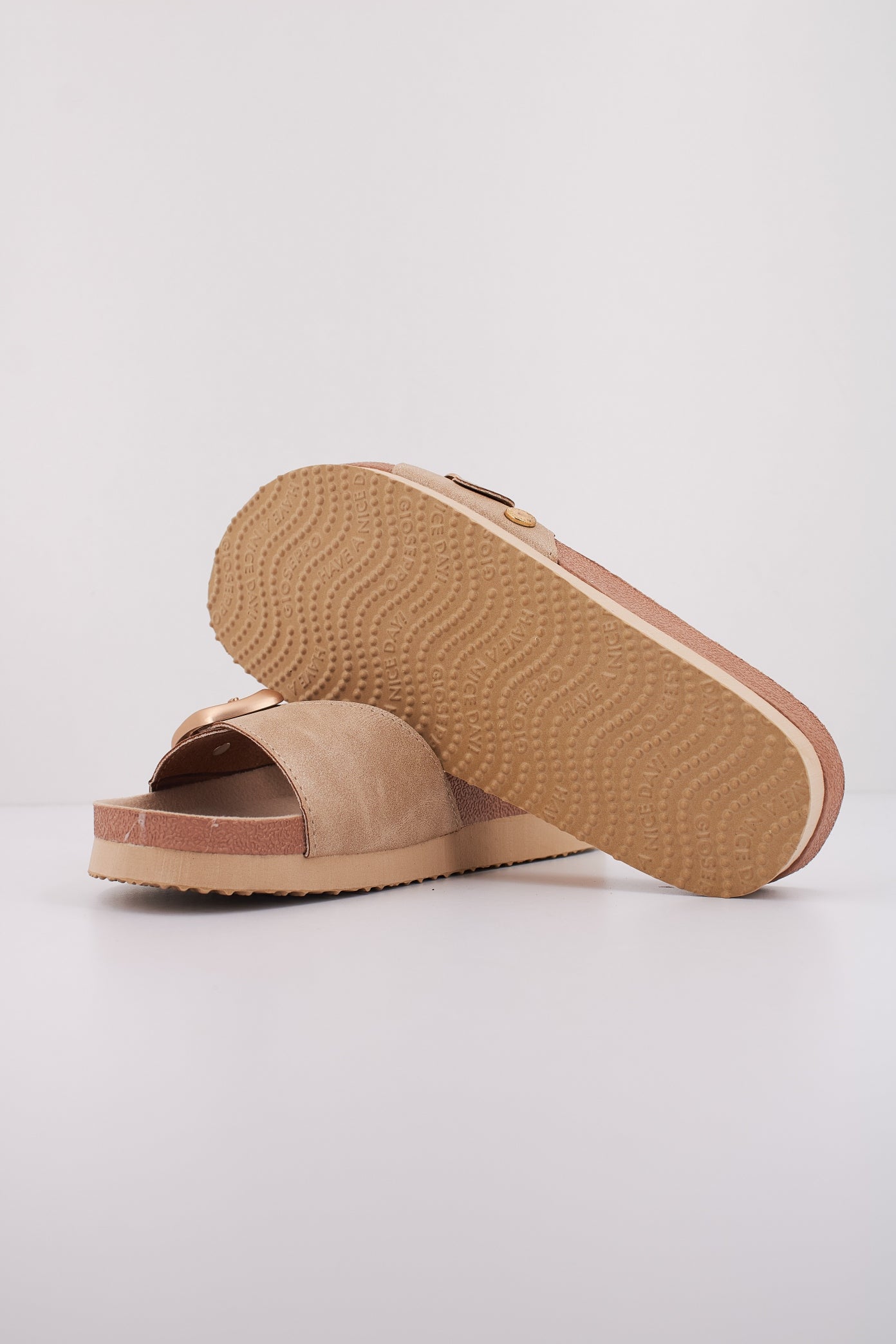 GIOSEPPO WALPOLE en color ORO  (5)