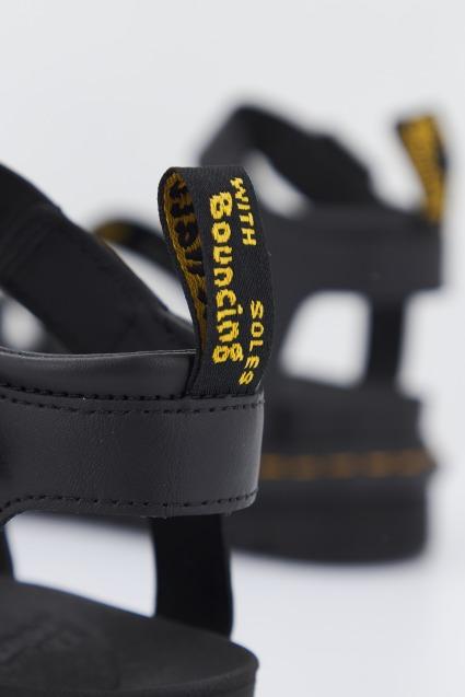 DR. MARTENS BLAIRE en color NEGRO  (4)