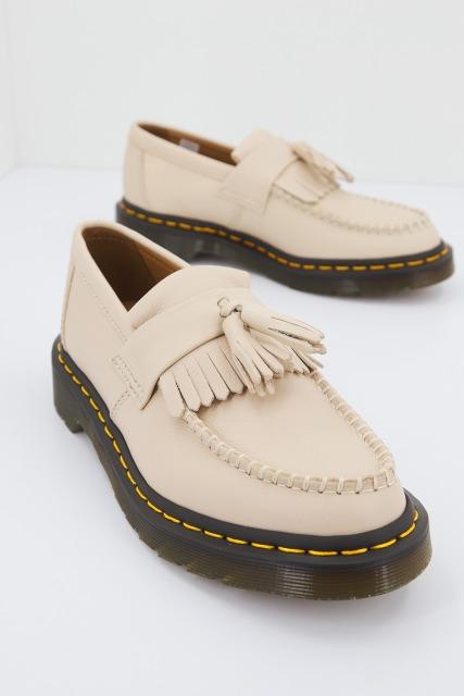 DR. MARTENS ADRIAN PARCHMENT en color BEIS  (2)