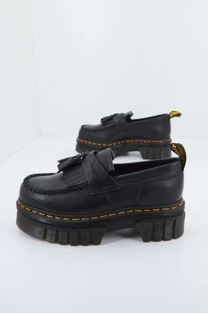 DR. MARTENS  AUDRICK LOAFER LUX en color NEGRO  (2)