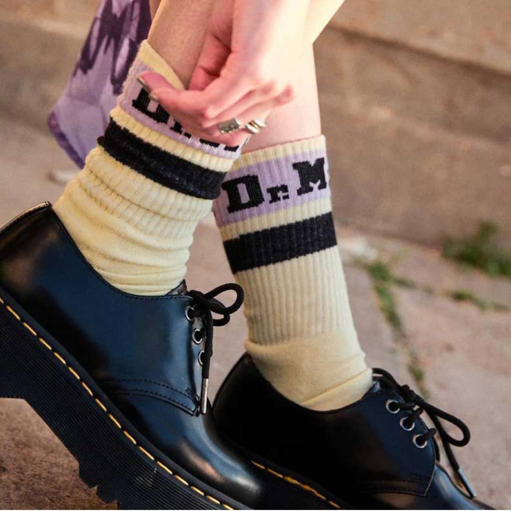 DR. MARTENS AC ATHLETIC LOGO SOCK en color AMARILLO  (1)