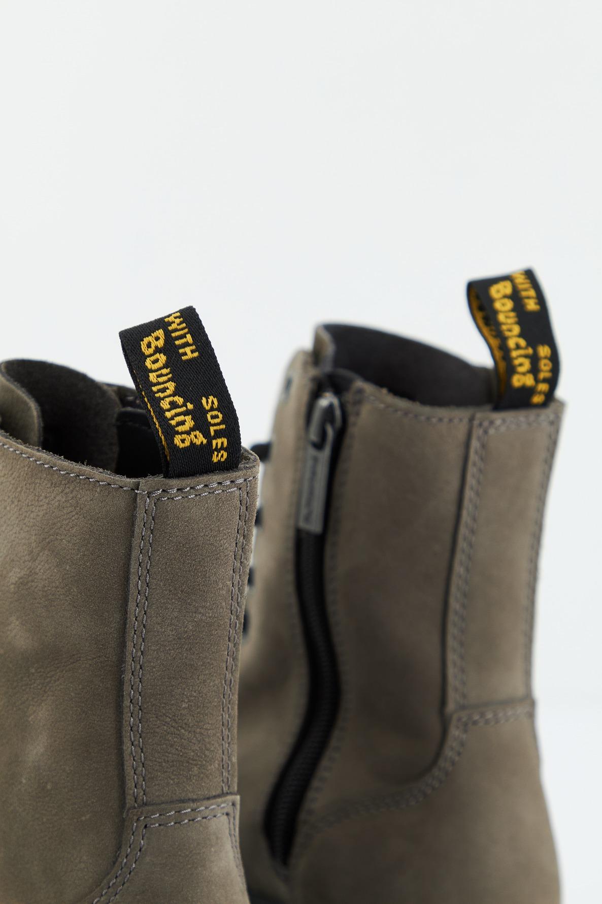 DR. MARTENS JADON en color MARRON  (4)