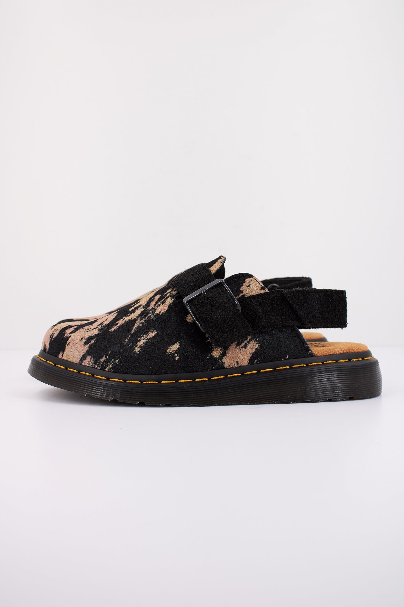 DR. MARTENS JORGE II en color ANIMAL PRINT  (1)