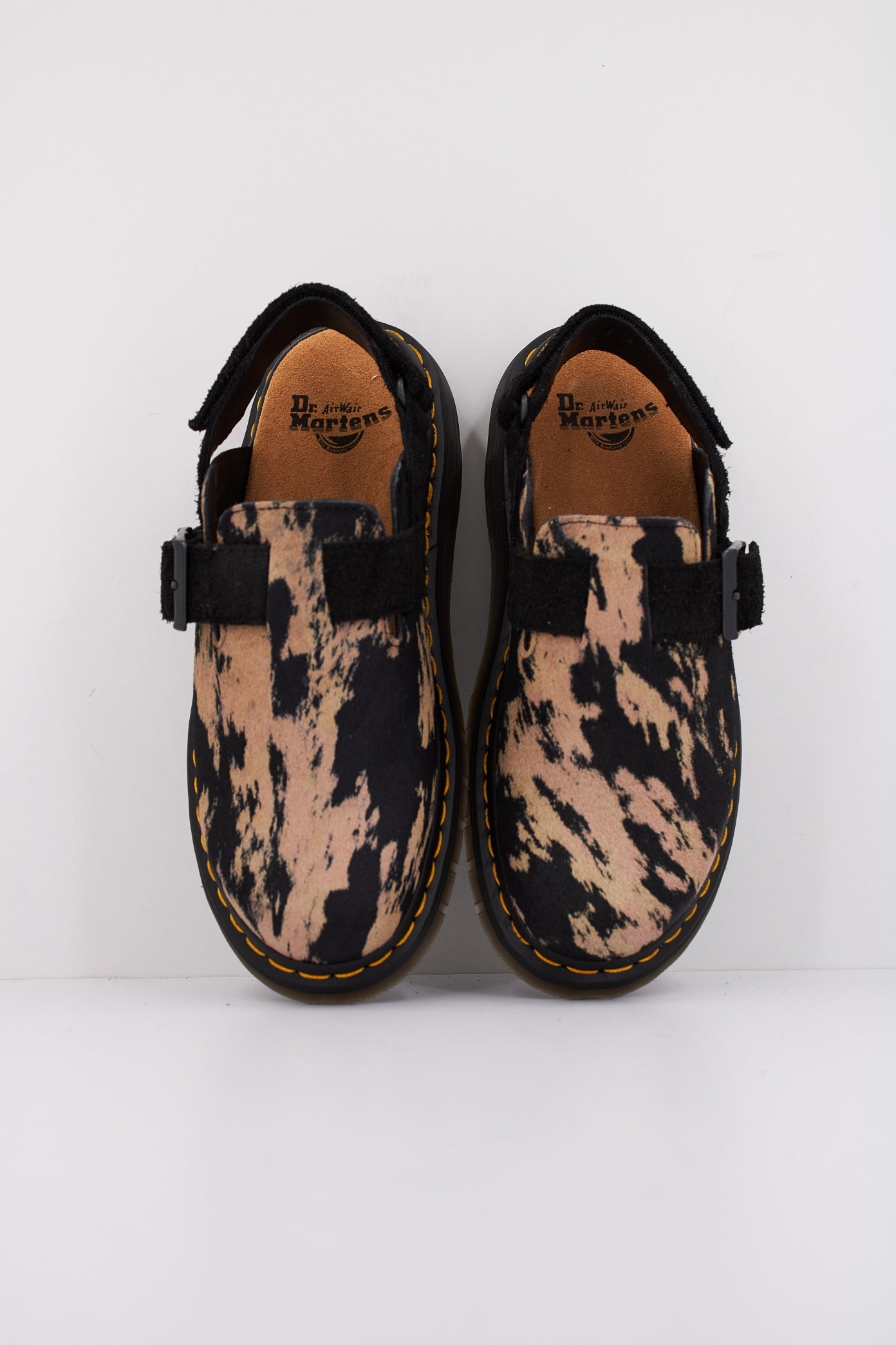 DR. MARTENS JORGE II en color ANIMAL PRINT  (3)