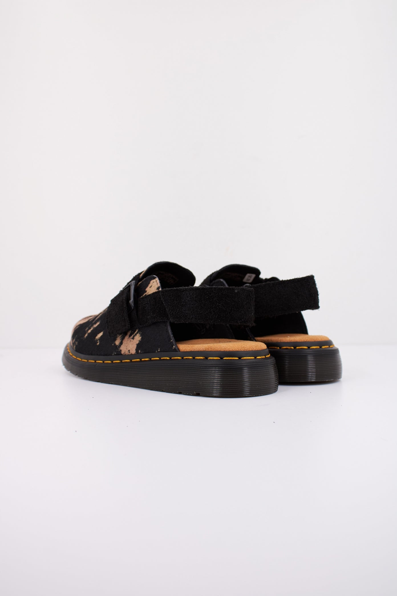 DR. MARTENS JORGE II en color ANIMAL PRINT  (4)