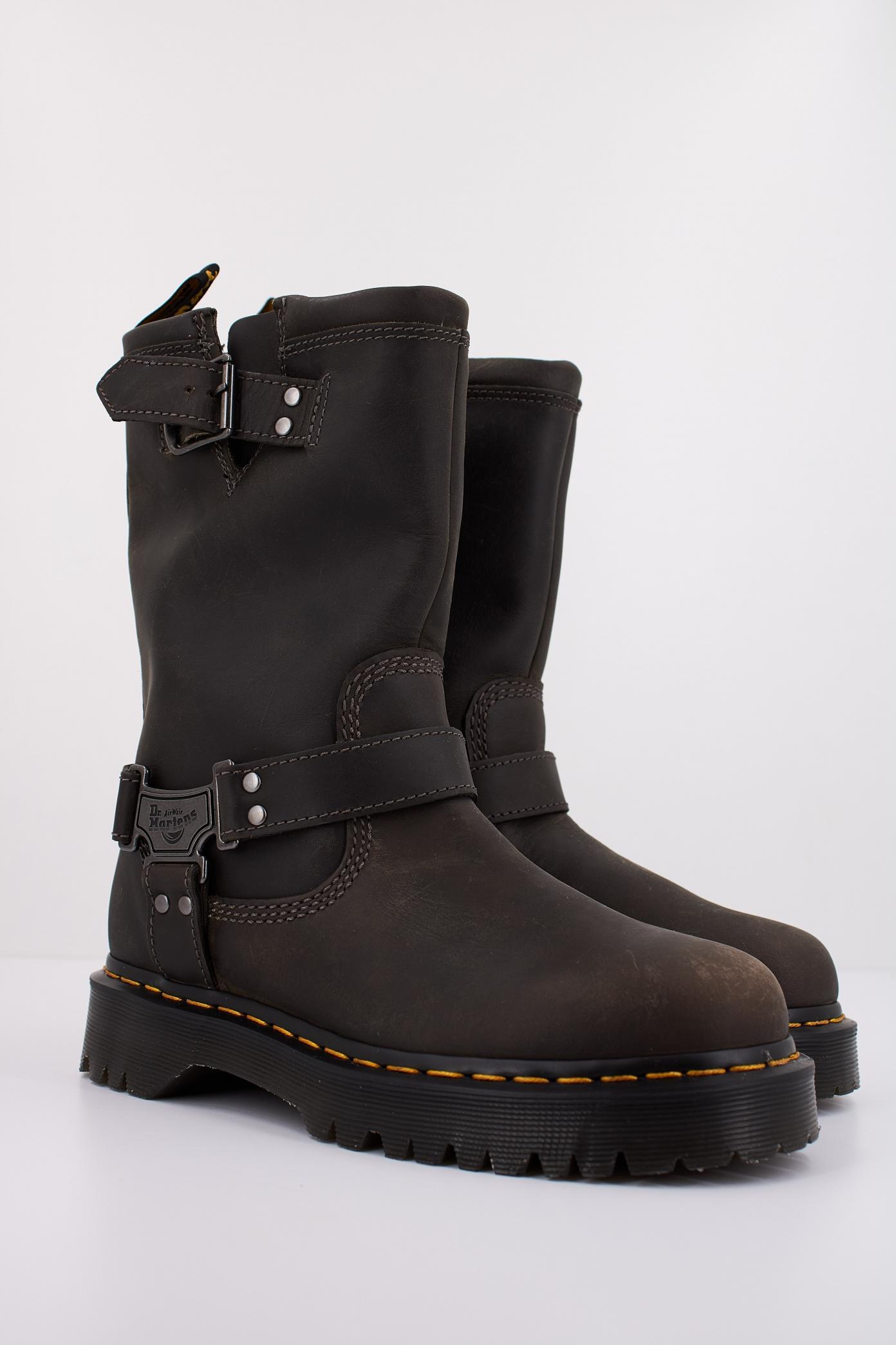 DR. MARTENS  en color GRIS  (2)