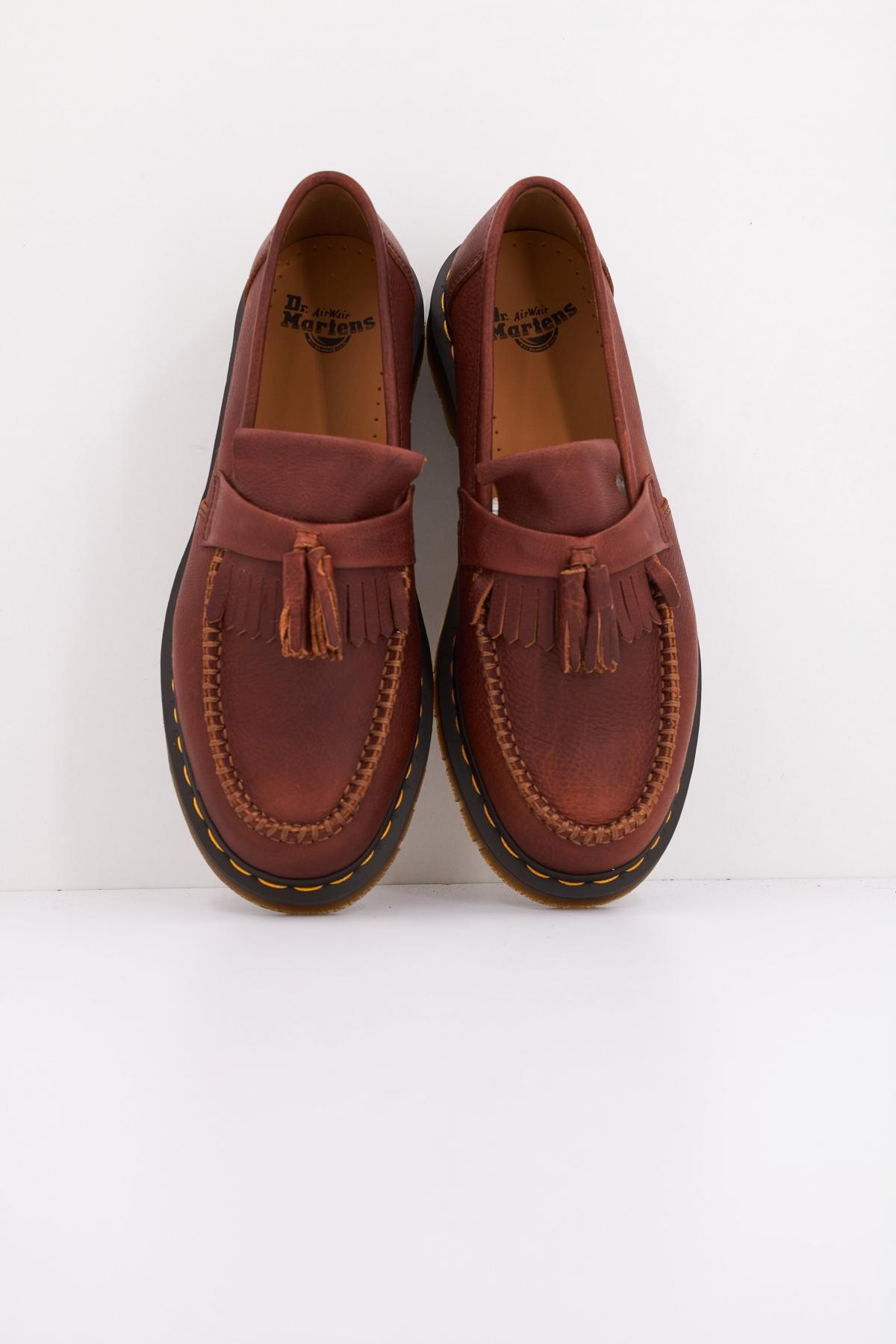 DR. MARTENS ADRIAN YS en color MARRON  (3)