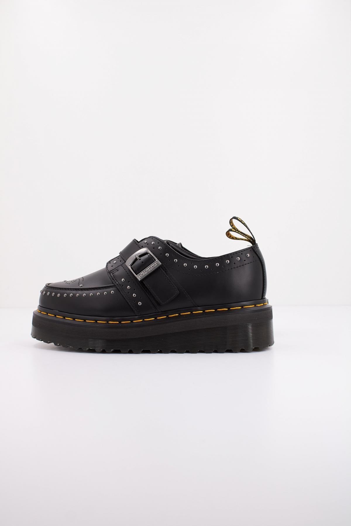 DR. MARTENS RAMSEY QUAD STUD en color NEGRO  (1)