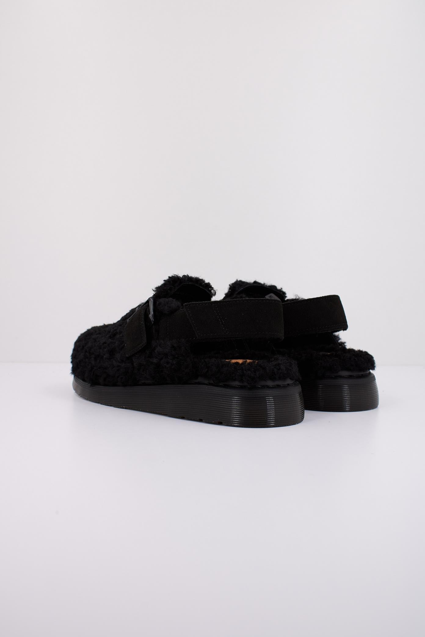 DR. MARTENS JORGE ll FL en color NEGRO  (4)