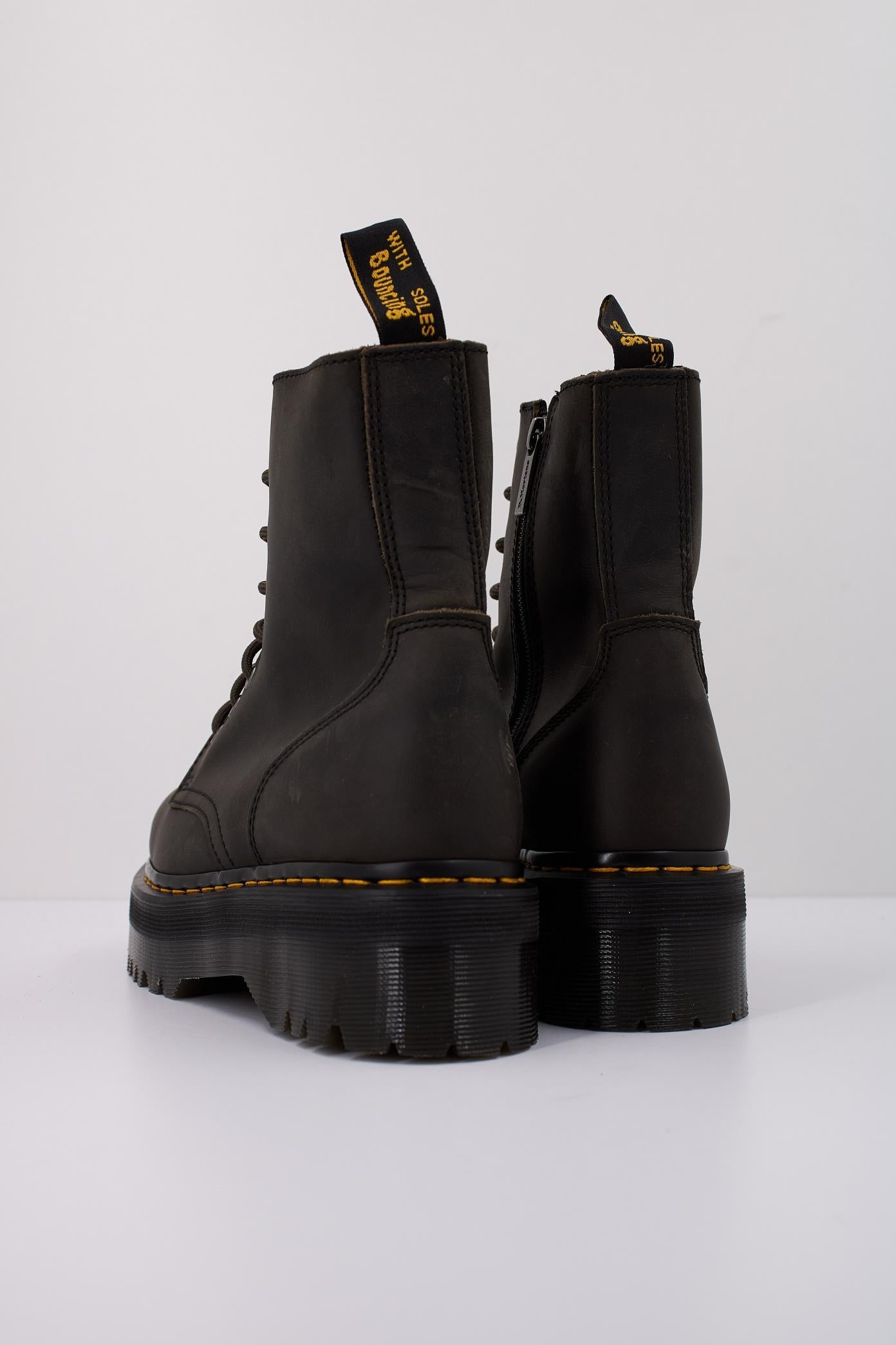DR. MARTENS JADON en color GRIS  (4)