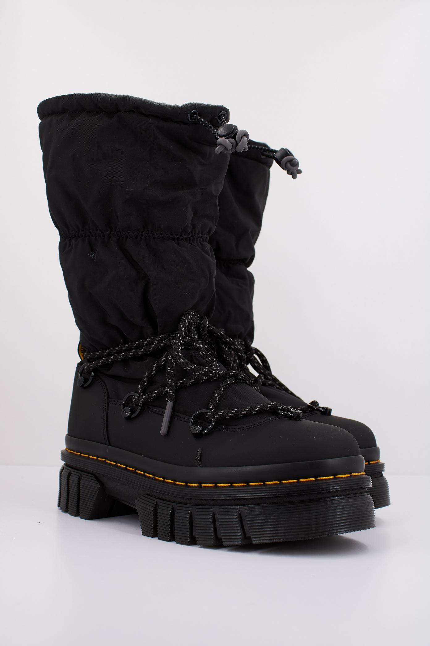 DR. MARTENS AUDRICK PADDED HI en color NEGRO  (2)