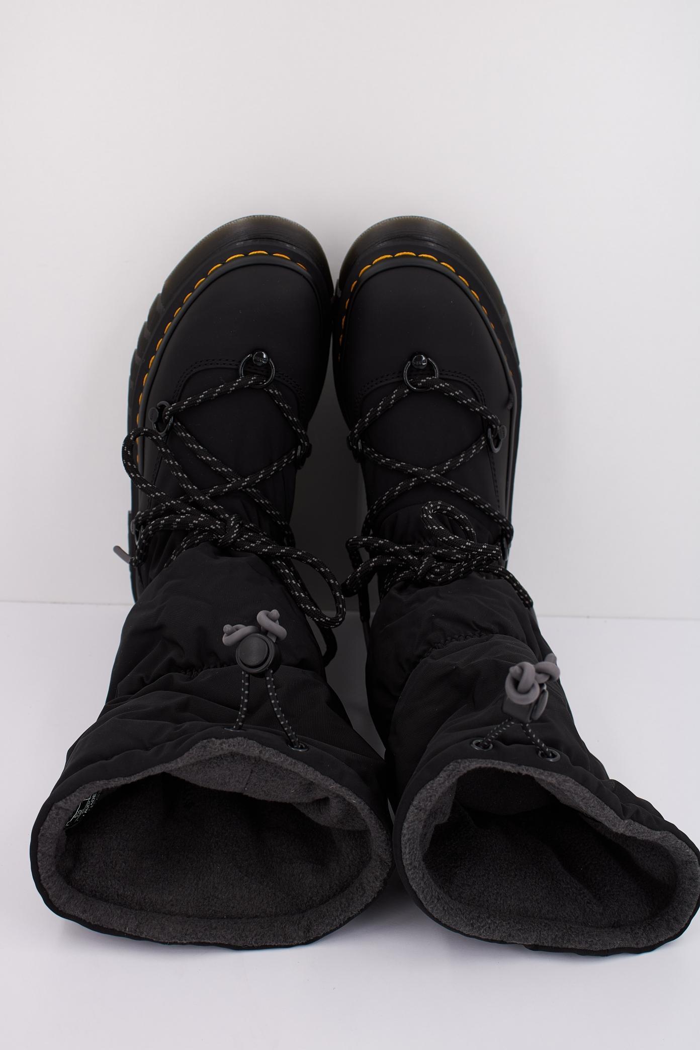 DR. MARTENS AUDRICK PADDED HI en color NEGRO  (3)