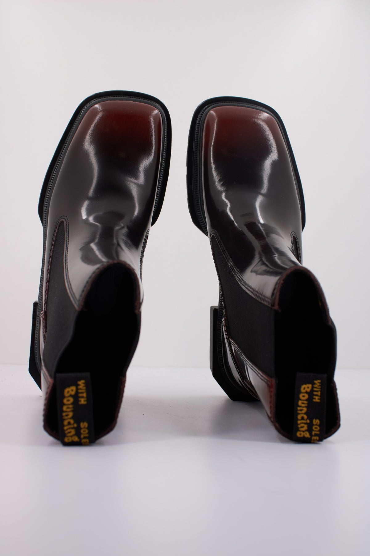 DR. MARTENS  MAYBOLE CHELSEA  en color NEGRO  (3)